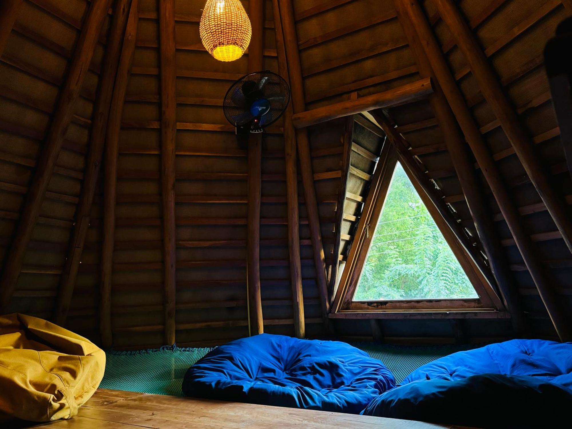 Turtle Wood Cabin Тангалле Екстер'єр фото